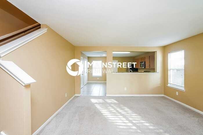21618 Forest Light Ct - Photo 5 of 19