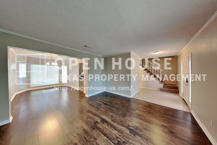 604 Ashby Pl - Photo 6 of 41