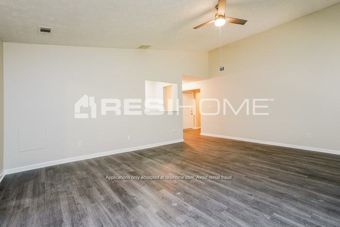 935 River Glen Pl - Photo 6 of 18