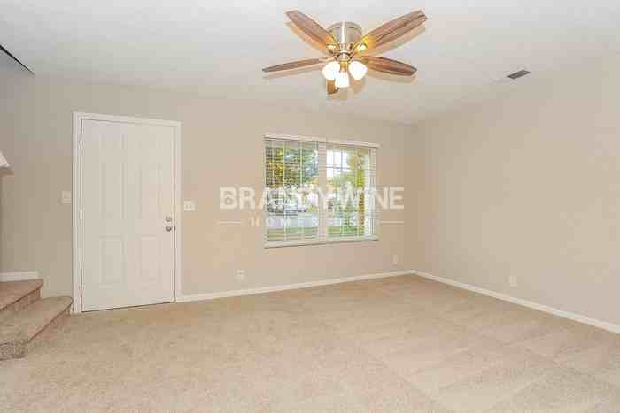 1777 Antebellum Dr - Photo 4 of 21