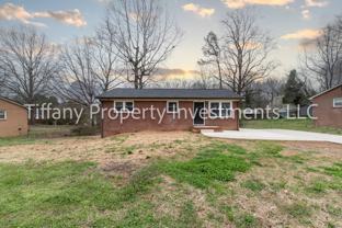 2331 Woodleaf Dr - Photo 1 of 1