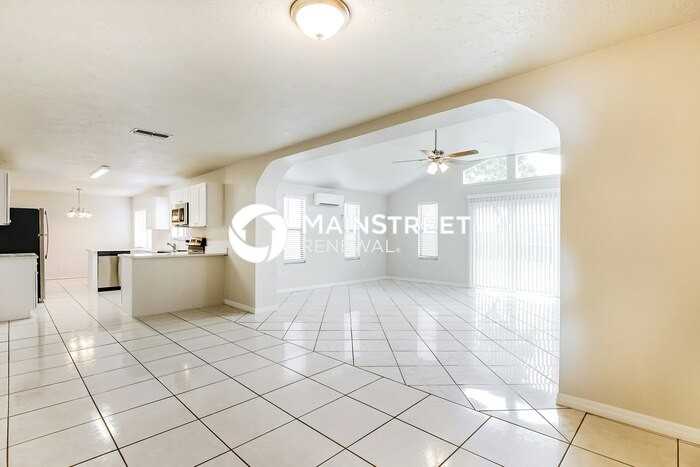 155 Westwood Dr - Photo 7 of 16