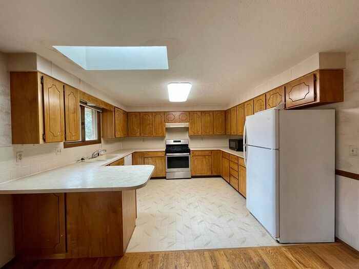 4808 N Franklin Ave - Photo 5 of 15