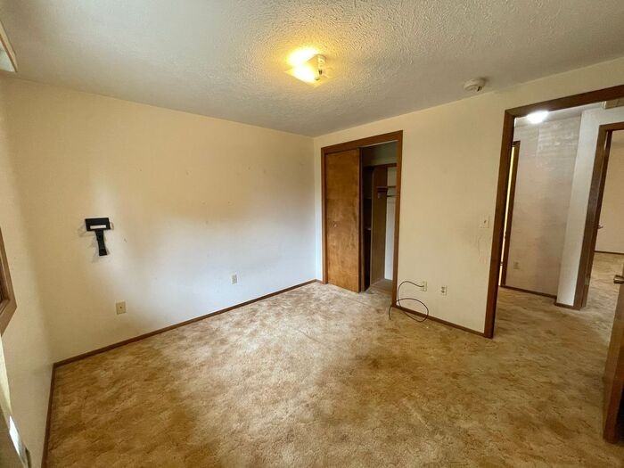 4808 N Franklin Ave - Photo 6 of 15