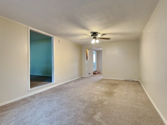 11199 Lantern Rd - Photo 5 of 24