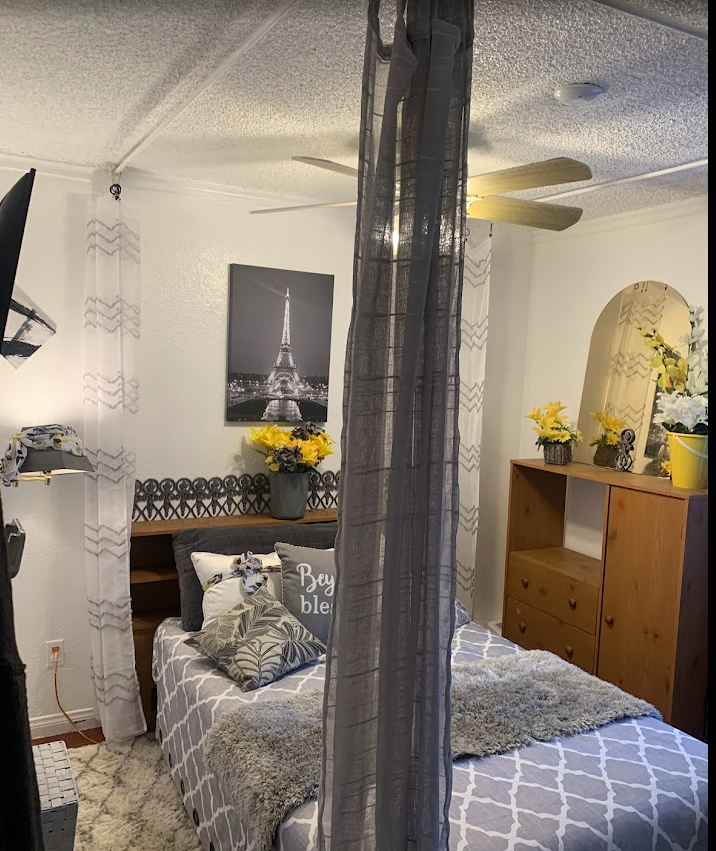 6129 Andalusia Avenue - Photo 4 of 9