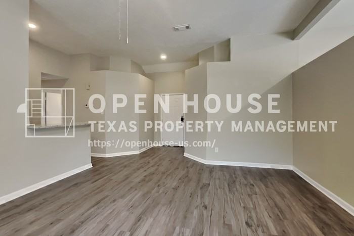 8155 Big Oak Trail Dr - Photo 5 of 20