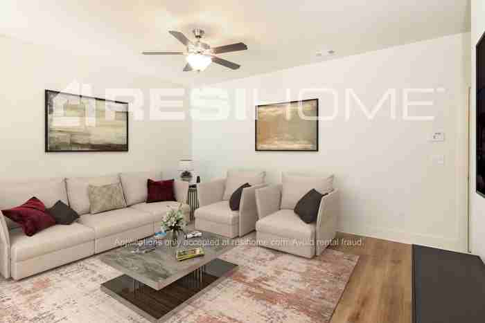 310 Green Ct - Photo 7 of 18