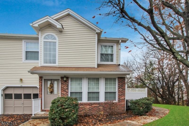 49 Pheasant Brook Ct #49 - Photo 2 of 15