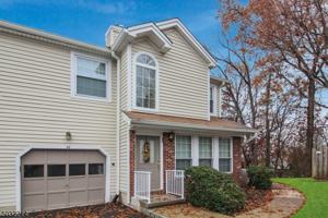 featured image of 49 Pheasant Brook Ct #49
