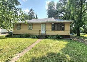 featured image of 38 1st St N #NA