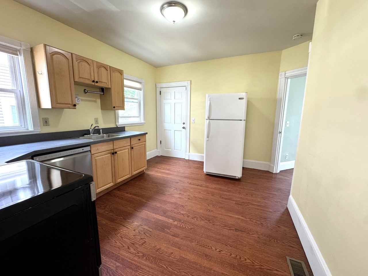 72 Winchester St #1 - Photo 4 of 22