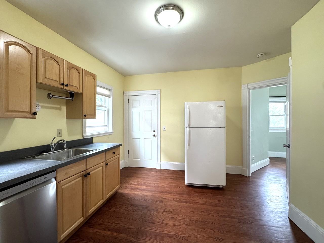 72 Winchester St #1 - Photo 5 of 22