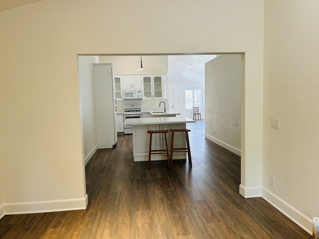 2034 Riverbirch Dr #NA - Photo 3 of 16