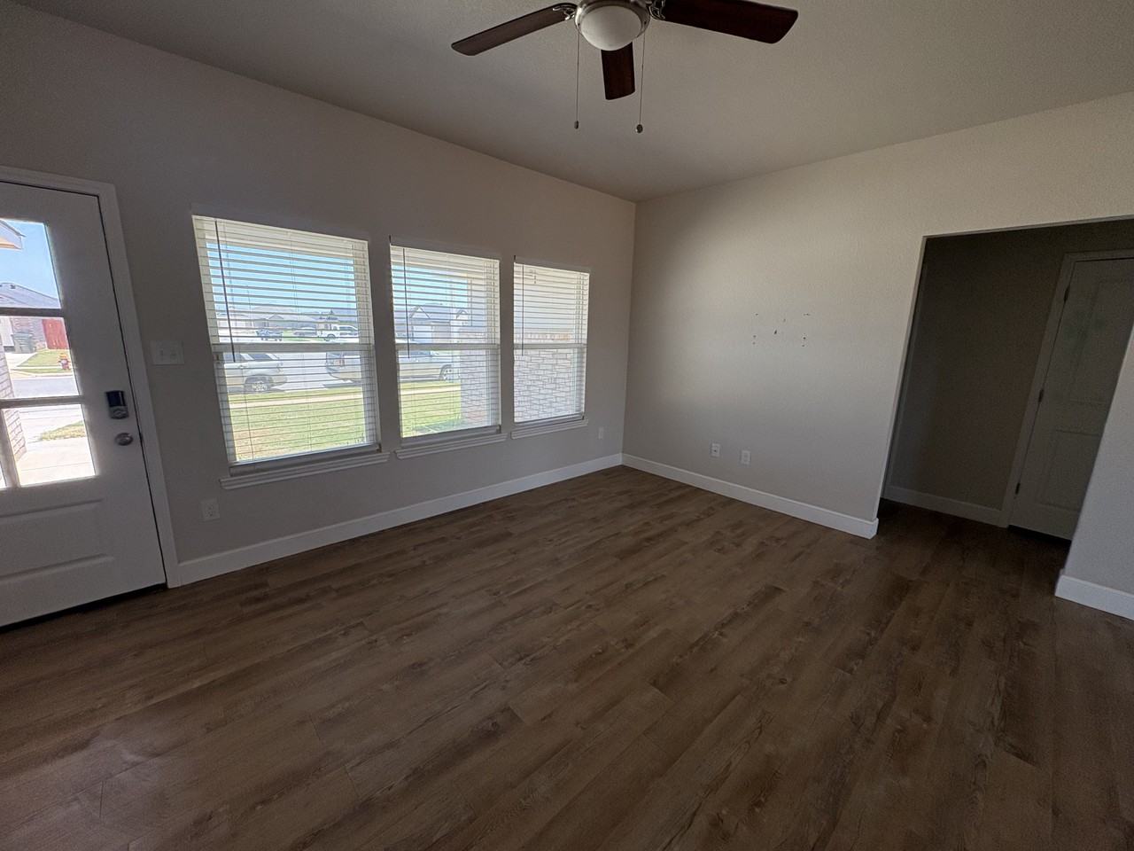 1842 Sweetwater Ln #NA - Photo 2 of 11