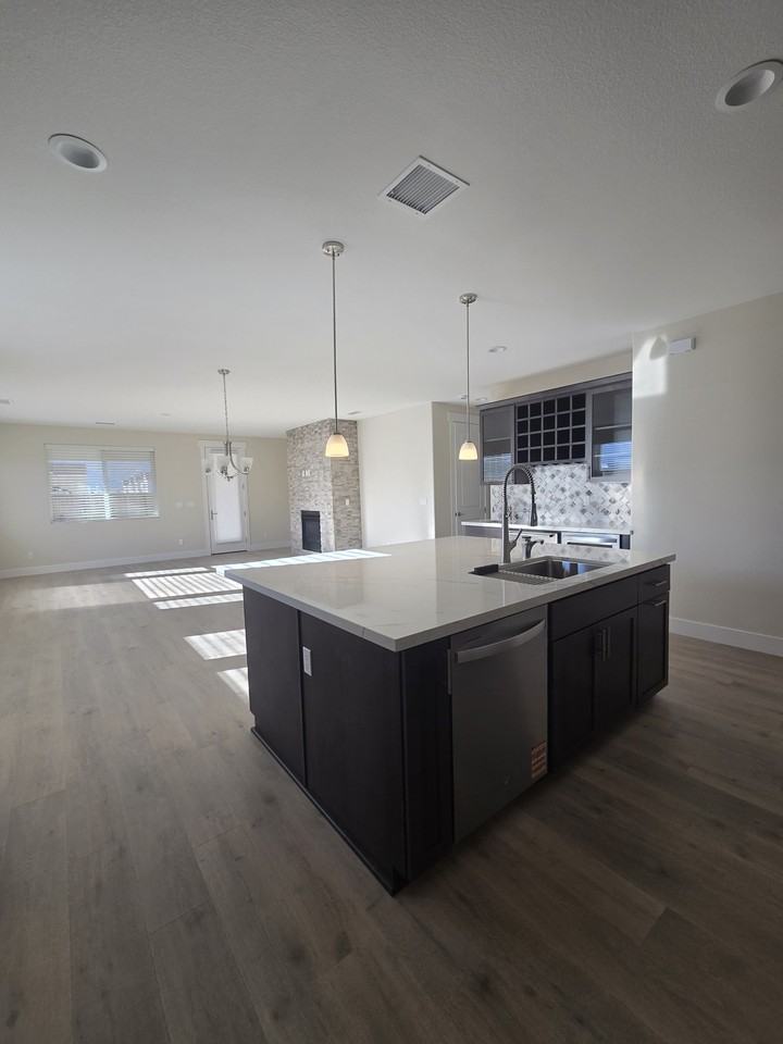 1630 Delta Downs Dr #NA - Photo 4 of 17