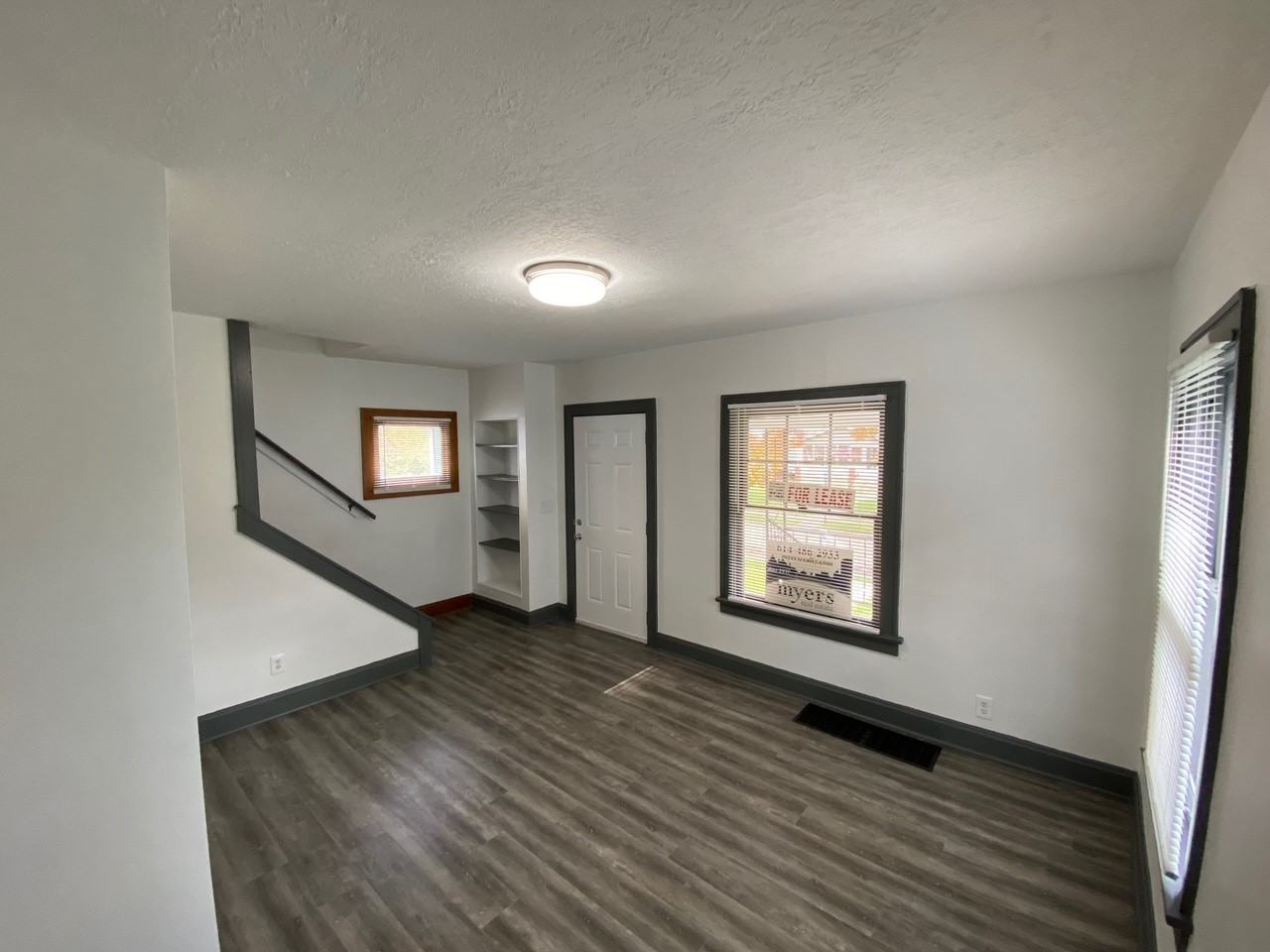 293 N Burgess Ave #NA - Photo 2 of 8