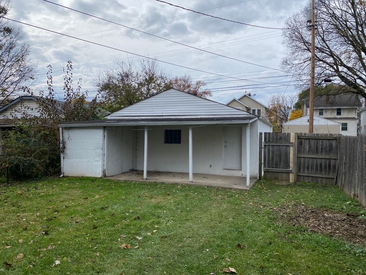 293 N Burgess Ave #NA - Photo 6 of 8