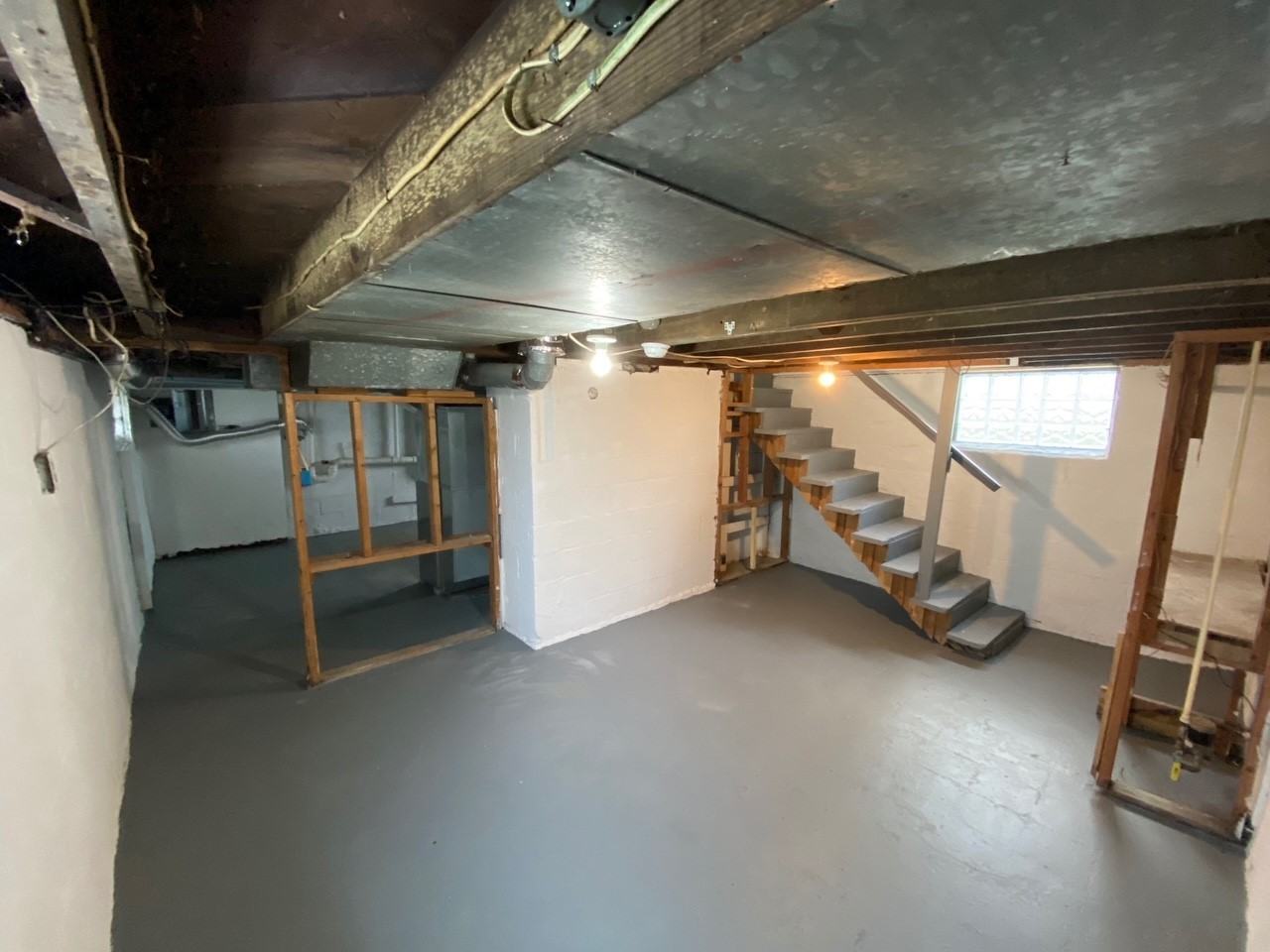 293 N Burgess Ave #NA - Photo 7 of 8