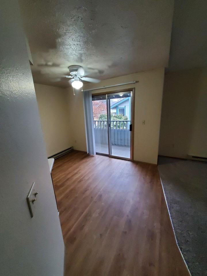 405 W Bellwood Dr #84 - Photo 5 of 21