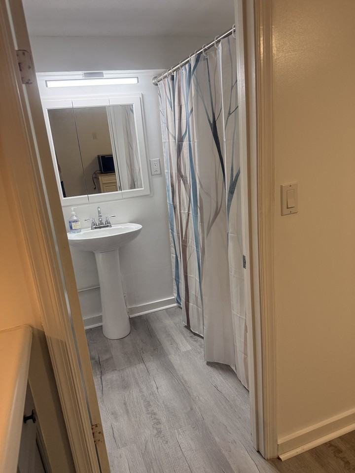 201 Ridge Ave #2 - Photo 7 of 13