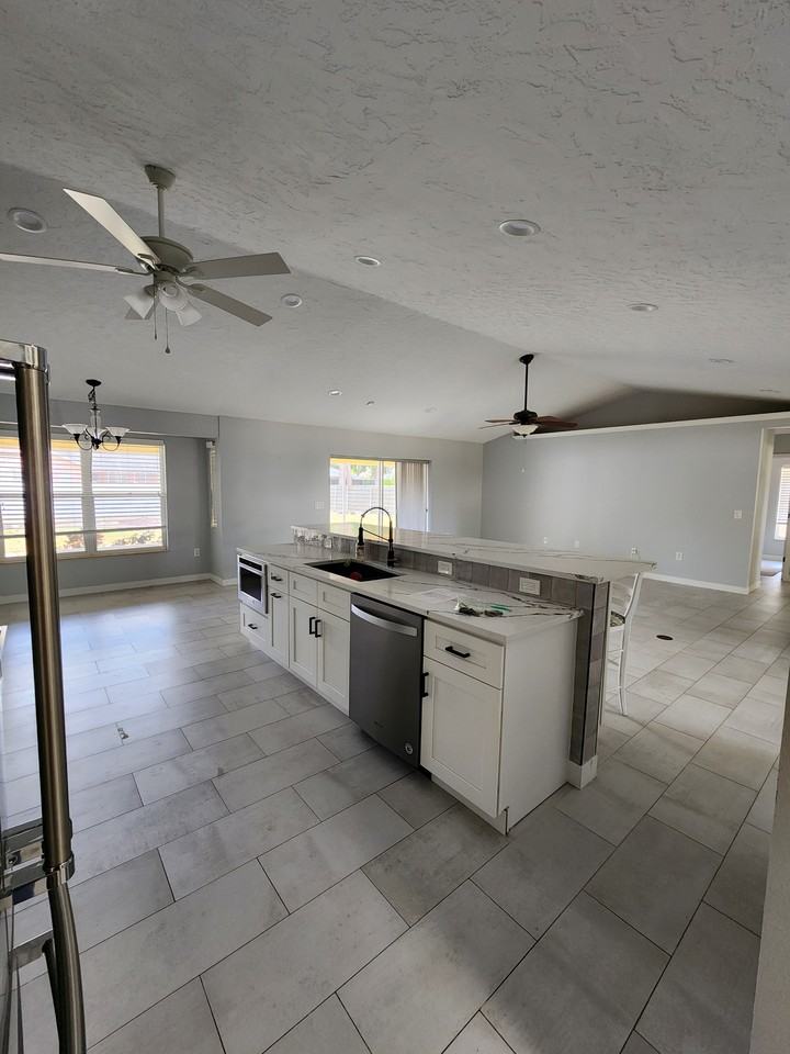 1011 85th Ct Nw #NA - Photo 5 of 27