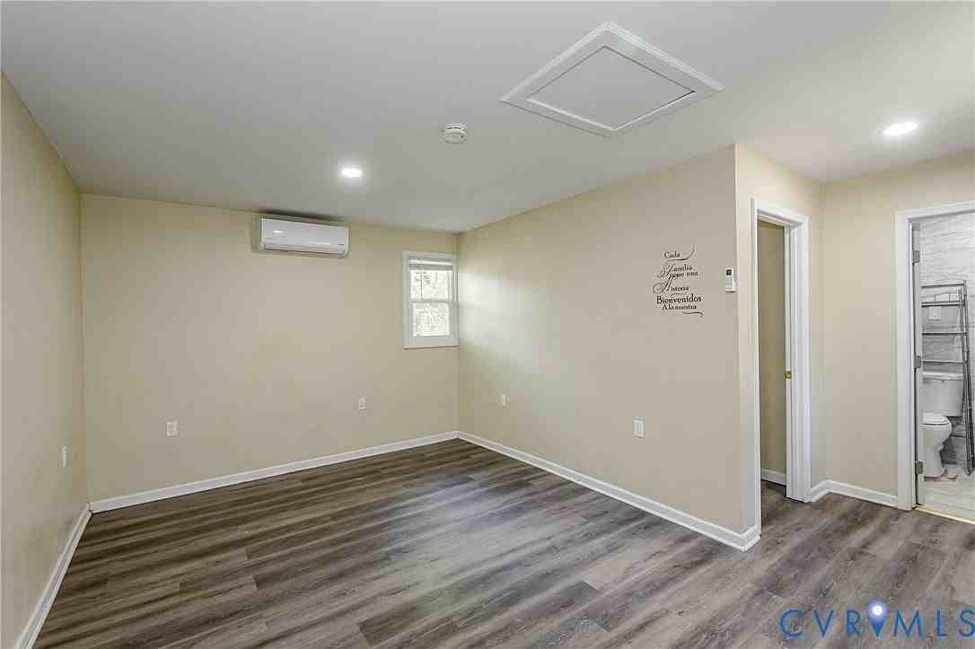 2010 Walton St #NA - Photo 5 of 14