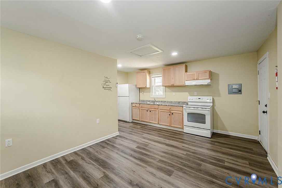 2010 Walton St #NA - Photo 6 of 14