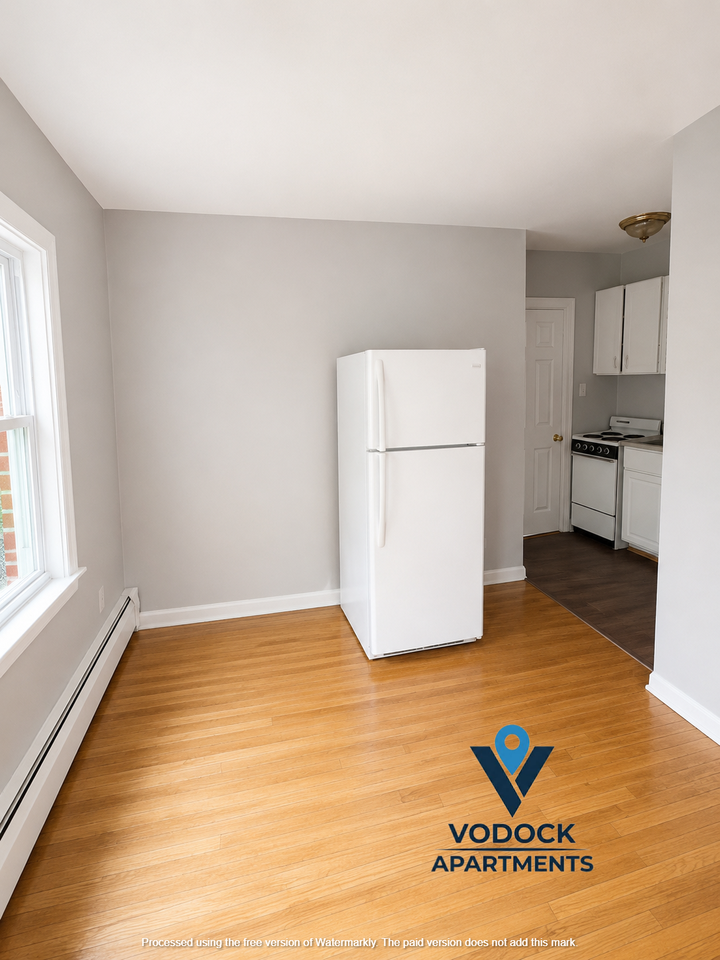 274 S Marshall St #274A - Photo 5 of 9