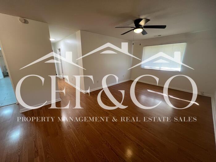 751 Springdale Dr #10 - Photo 3 of 13