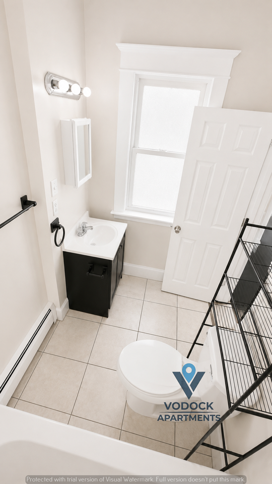905 Park St #C2 - Photo 3 of 9