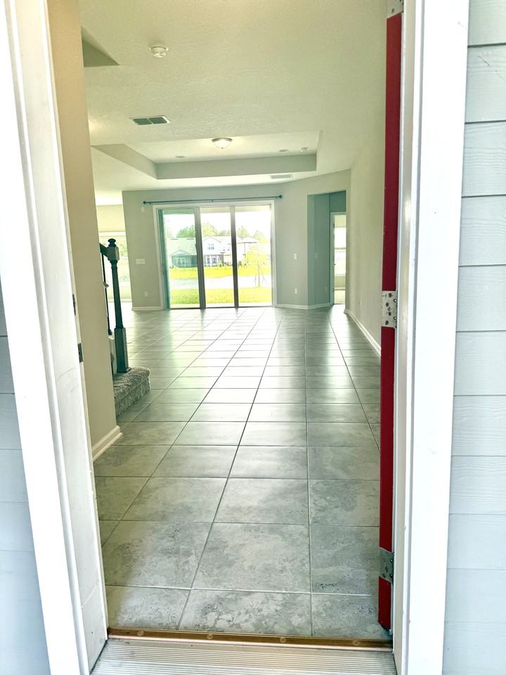 142 Ness Cir #NA - Photo 2 of 13