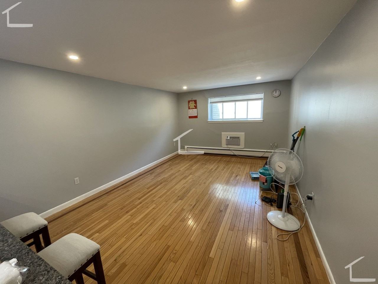 123 Tremont St #18 - Photo 4 of 23