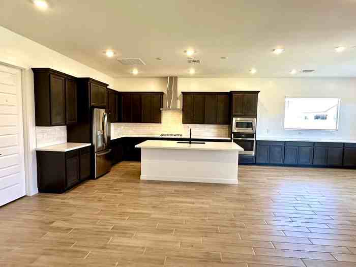 3718 E Gold Mountain Ave - Photo 7 of 39