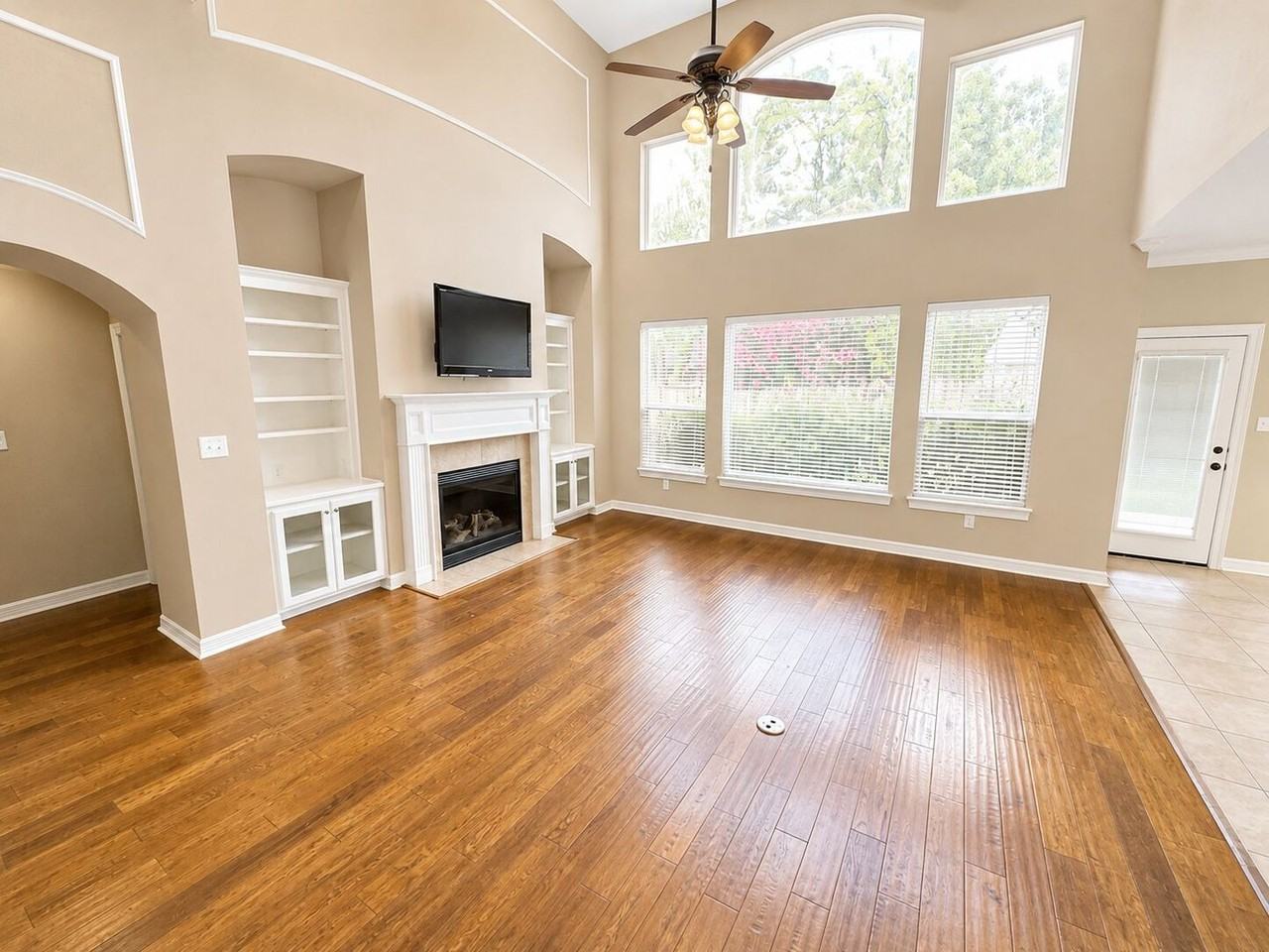210 Captain Hm Shreve Blvd - Photo 4 of 12