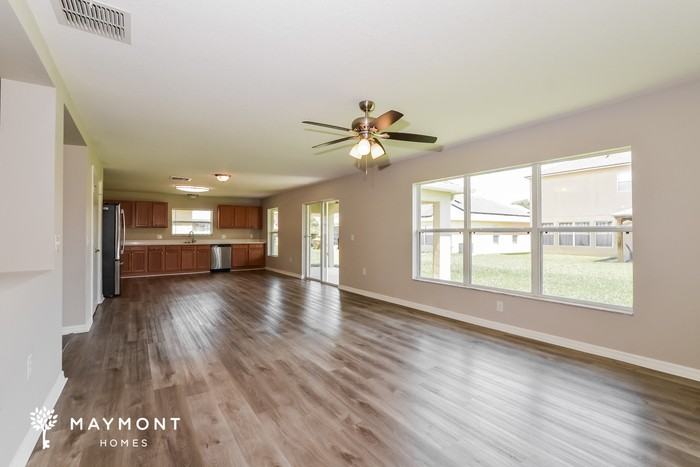 4652 Caverns Dr - Photo 5 of 14