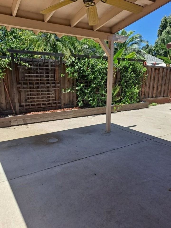 1532 Wawona St - Photo 2 of 10
