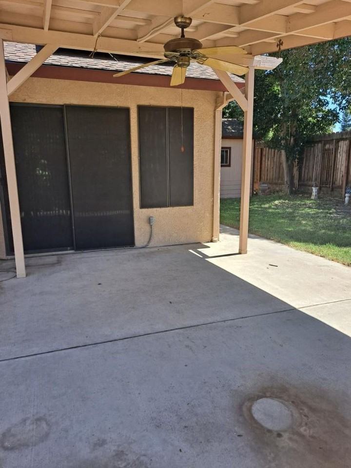 1532 Wawona St - Photo 4 of 10