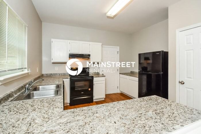1014 Ada Ave Nw - Photo 5 of 18