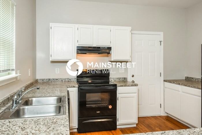 1014 Ada Ave Nw - Photo 6 of 18