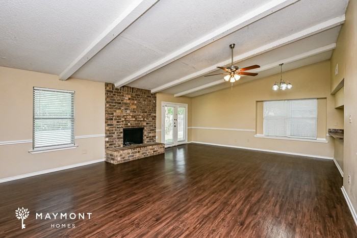 3909 Anewby Way - Photo 4 of 15