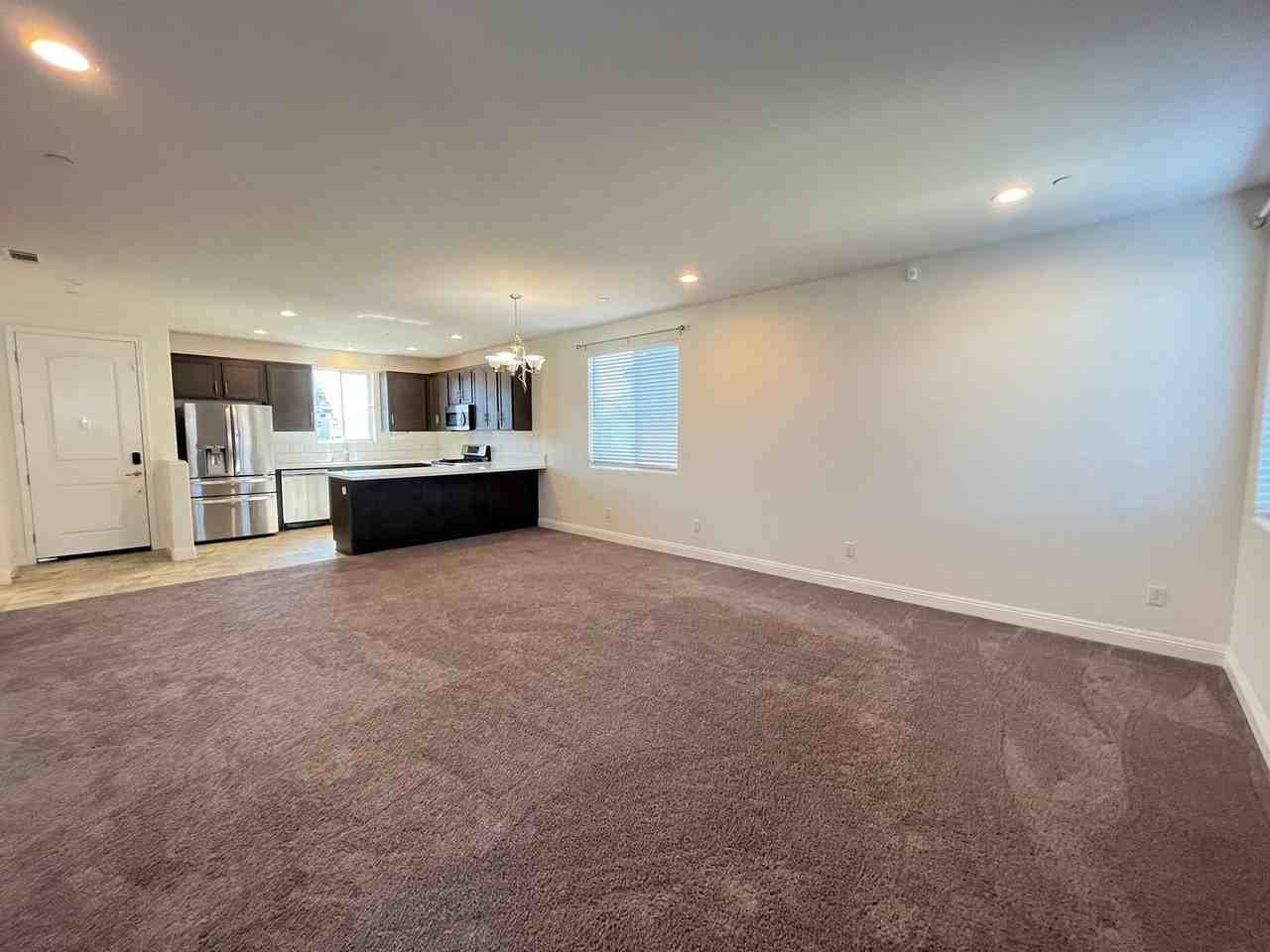 307 Ninos Dr - Photo 3 of 27
