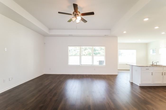 5619 Timber Leaf Loop - Photo 5 of 20