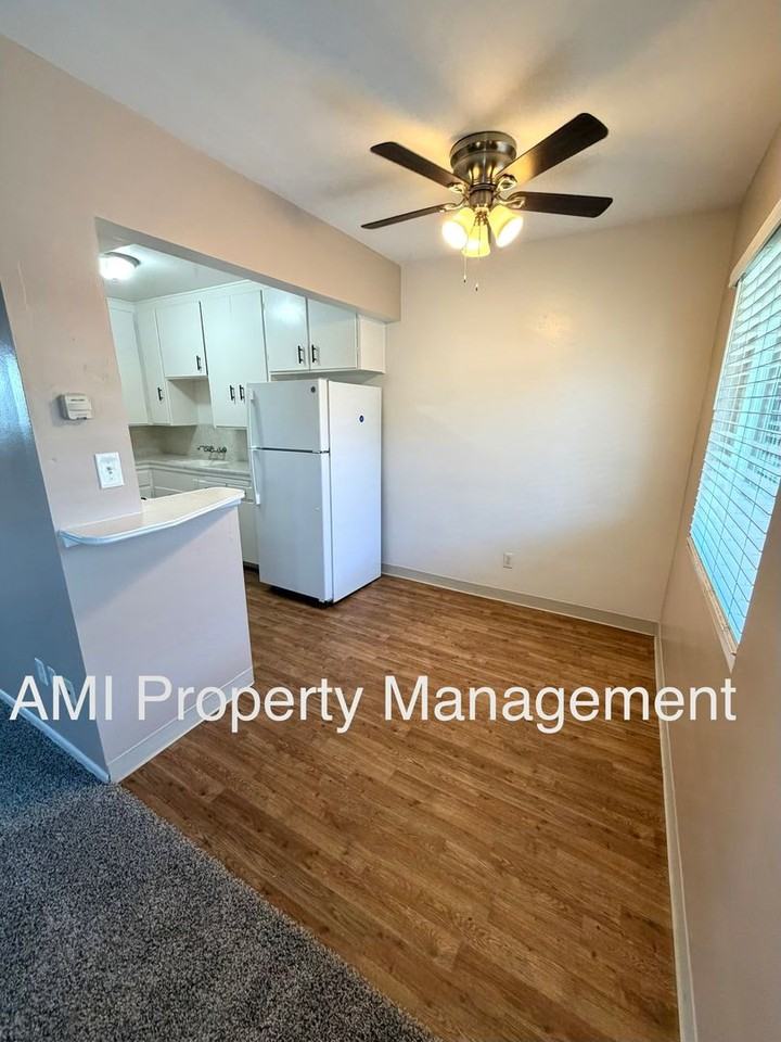 2587 Broadway - Photo 4 of 13
