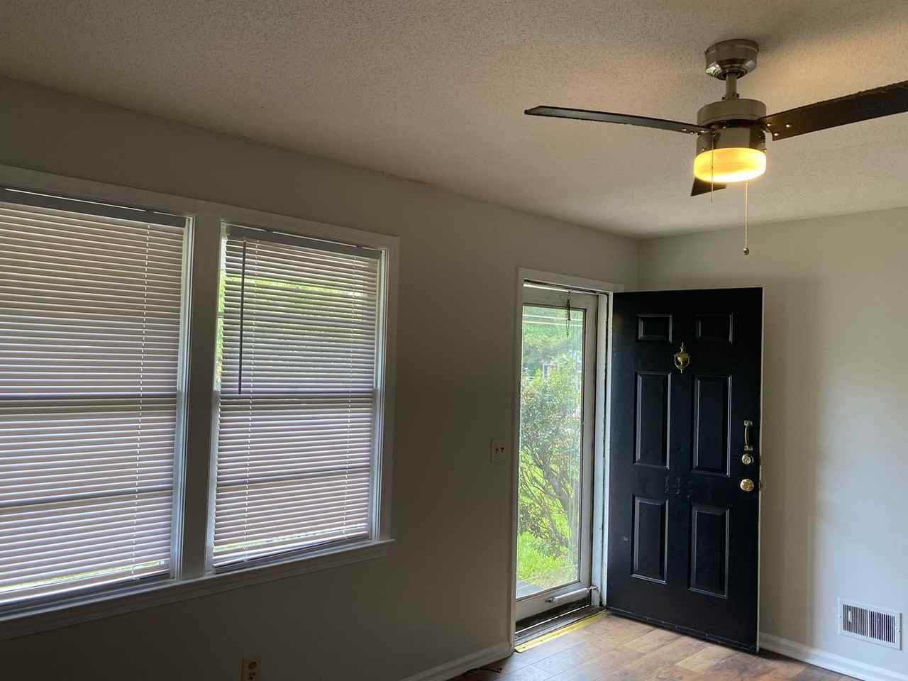 145 Aster Cir - Photo 2 of 12