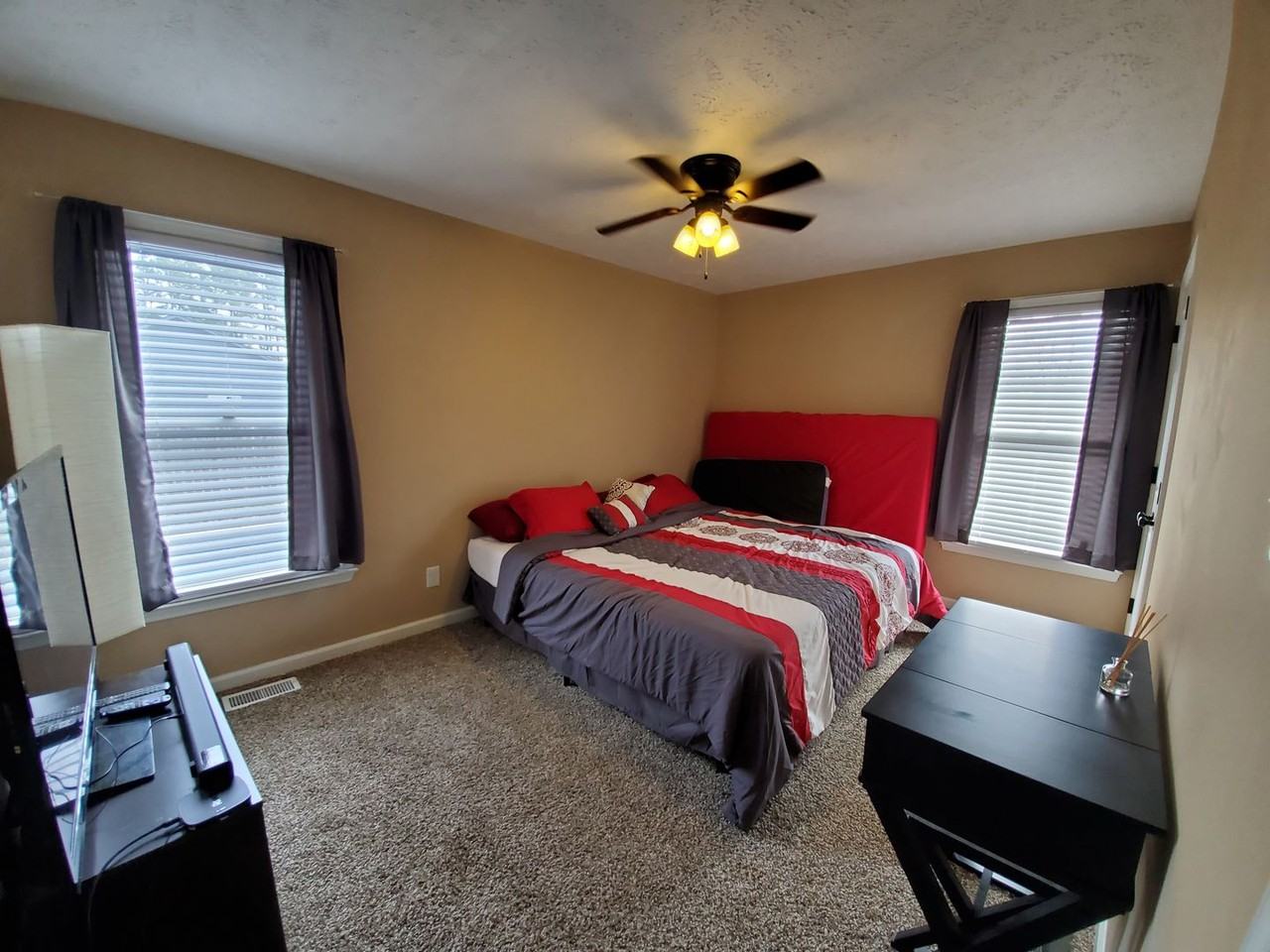 6786 Candlewood Dr - Photo 5 of 27