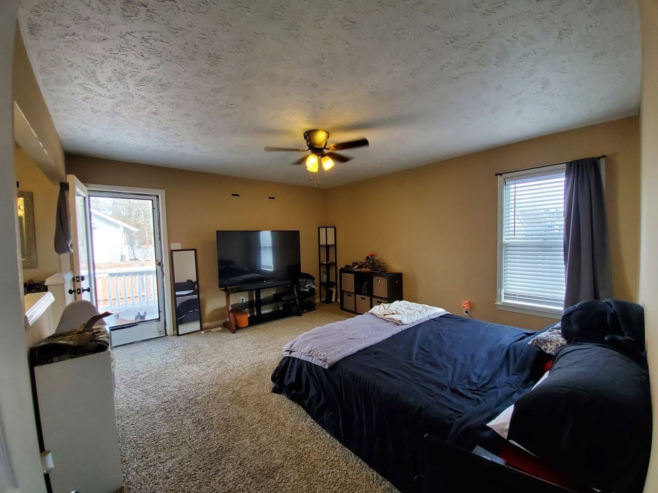 6786 Candlewood Dr - Photo 7 of 27