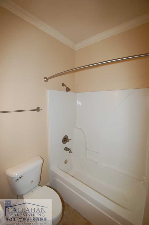 3025 Gemstone Cv - Photo 3 of 28