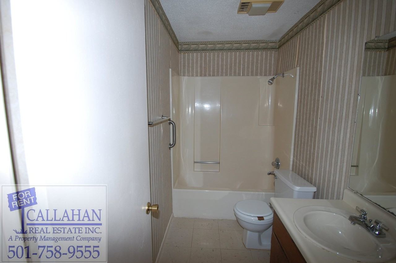 7 Southland Dr - Photo 5 of 13