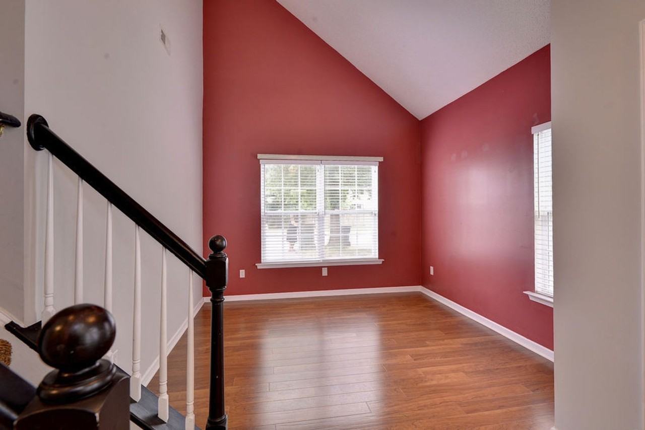405 Dorothy Dr - Photo 5 of 29